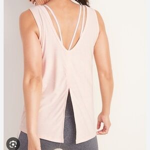 Old Navy Breathe On Scoop-Back Tie-Back Tank